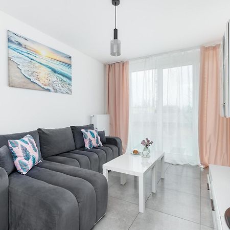 Apartamenty Perlowa Przystan By Noclegi Renters Kołobrzeg Exteriör bild