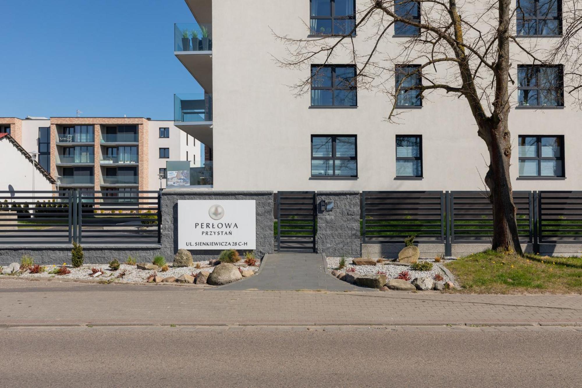 Apartamenty Perlowa Przystan By Noclegi Renters Kołobrzeg Exteriör bild